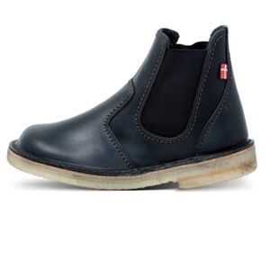 NWB Duckfeet Roskilde Boot size 40